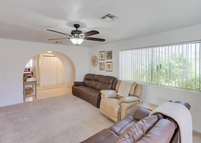 Quaint Bullhead Getaway ~ 2 Mi To River! * Bullhead City