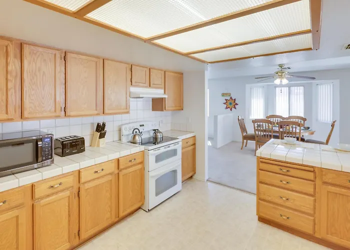 Holiday home Quaint Bullhead Getaway ~ 2 Mi To River!